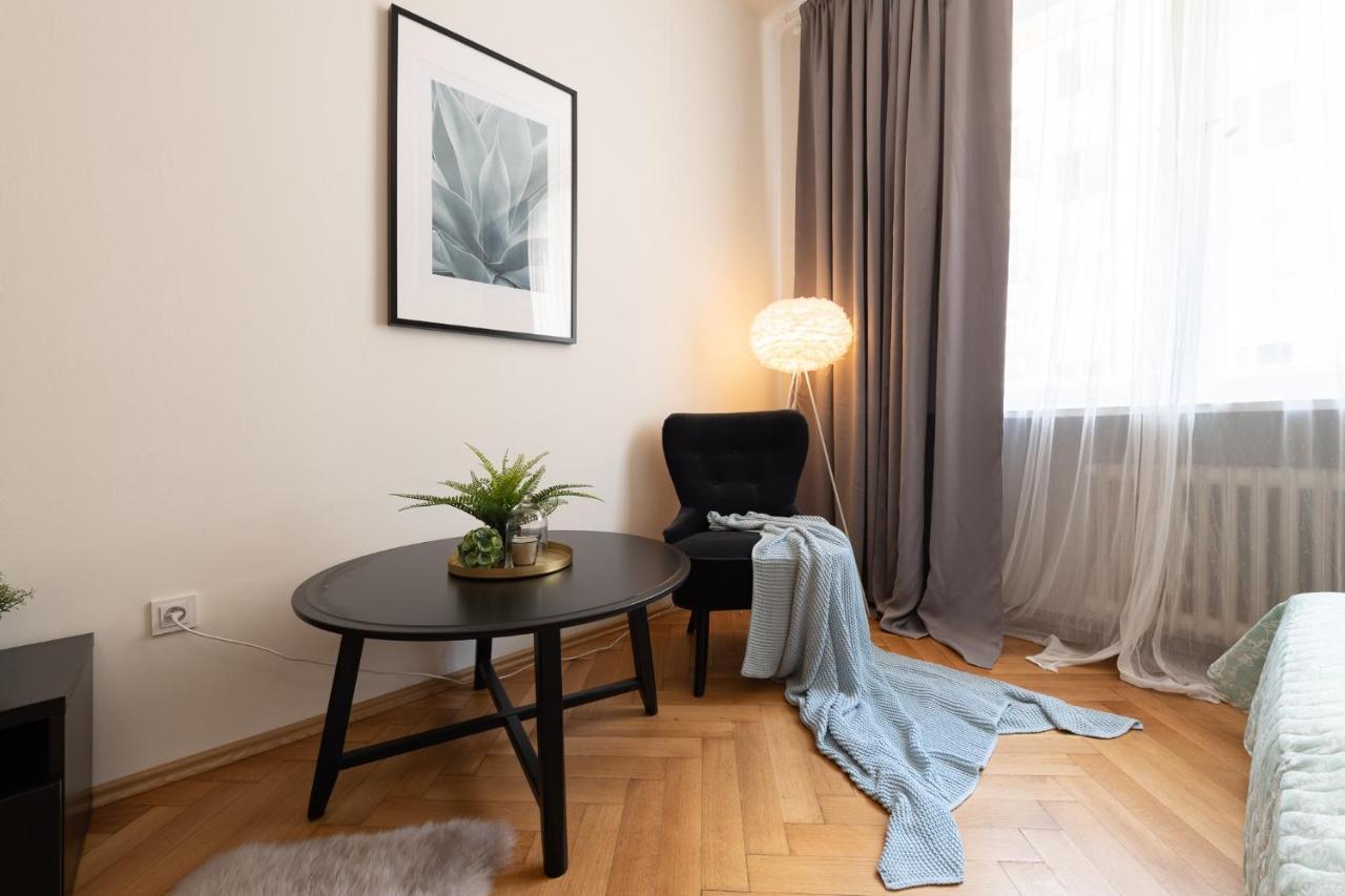 Luxury Apartment In Prime Location Prague Exterior photo